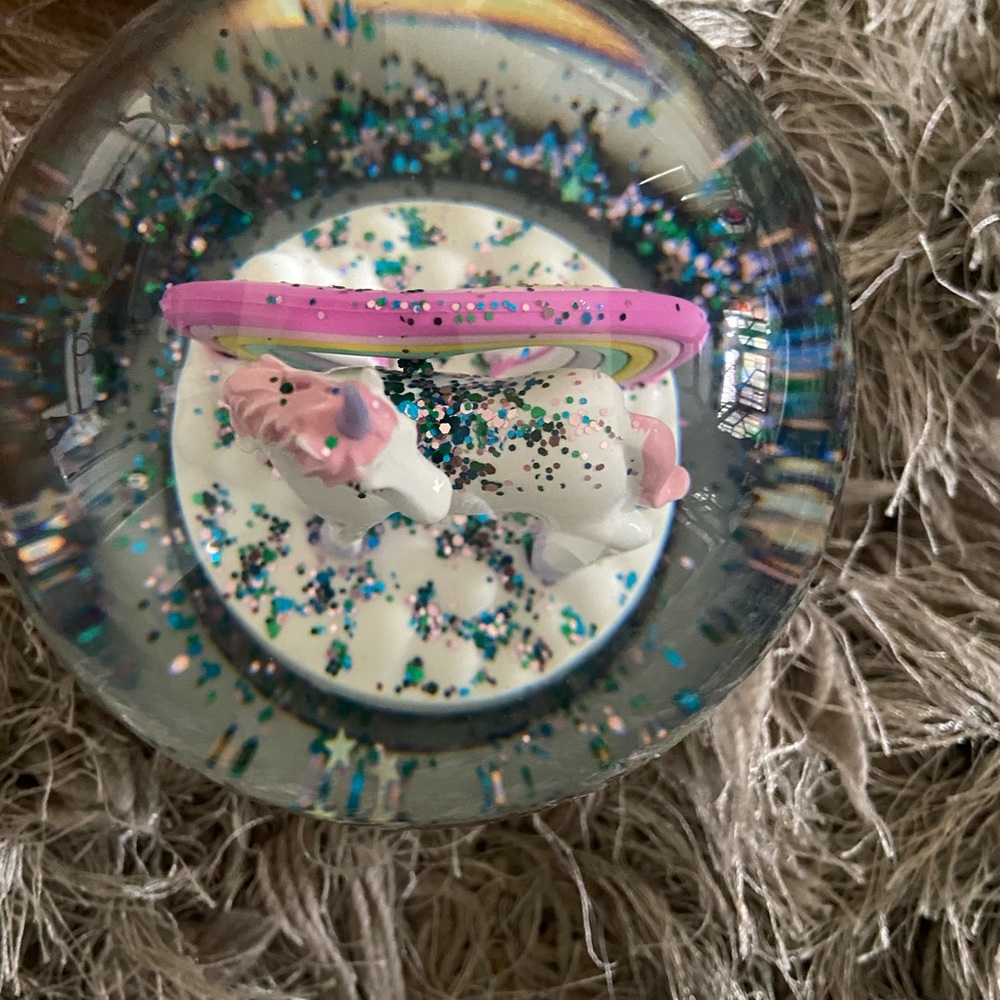 Unicorn led snow glow with changing colors
